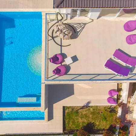 Orka 3 * 올루데니스