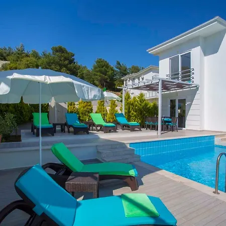 Orka 3 Villa